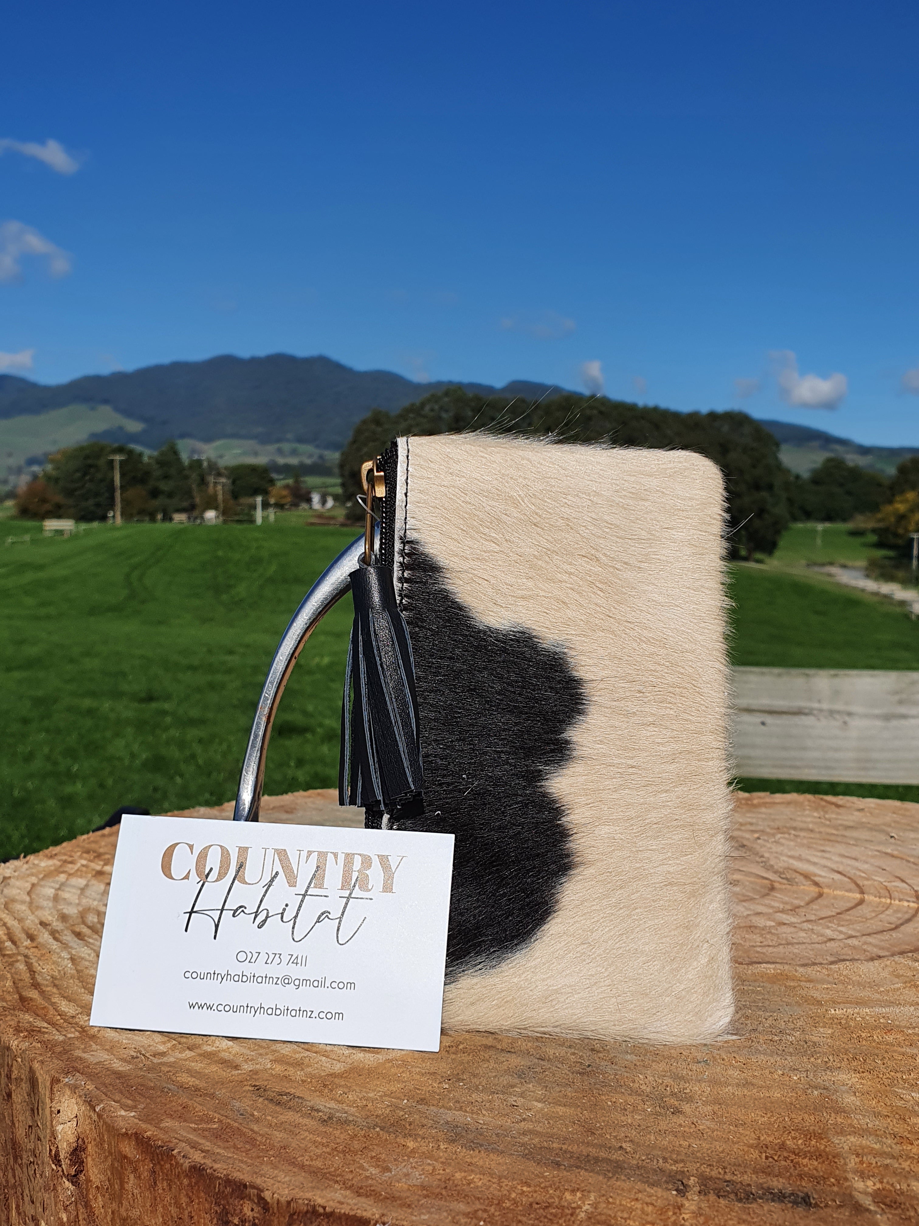 The York - Ivory and Black Small Tassel Cowhide Clutch
