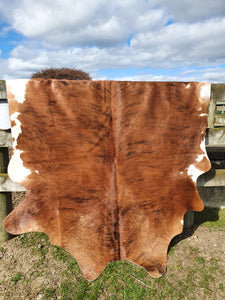 Natural Brazilian Cowhide - Mocha, Espresso & Ivory