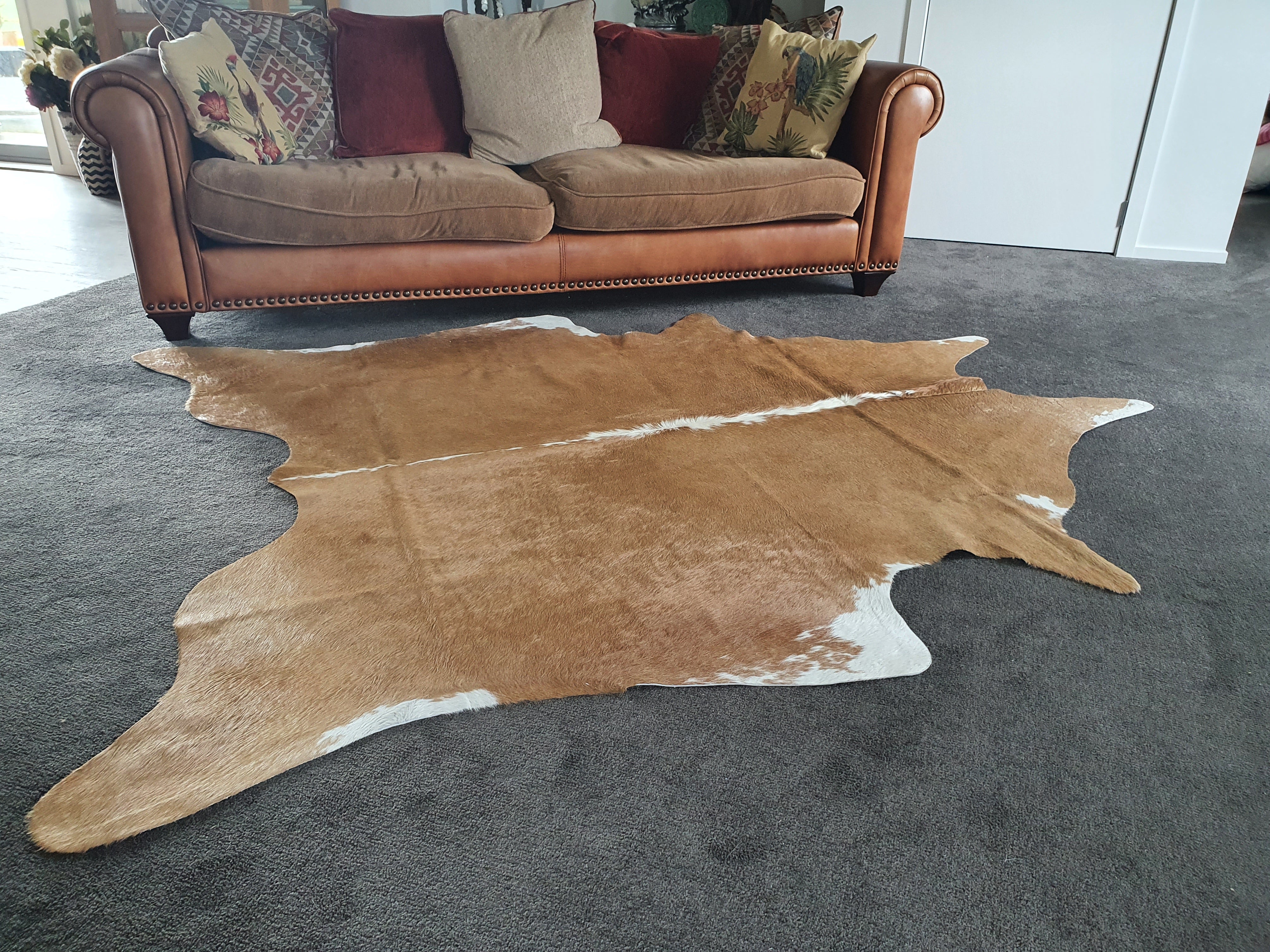 Natural Brazilian Cowhide - Caramel & Ivory