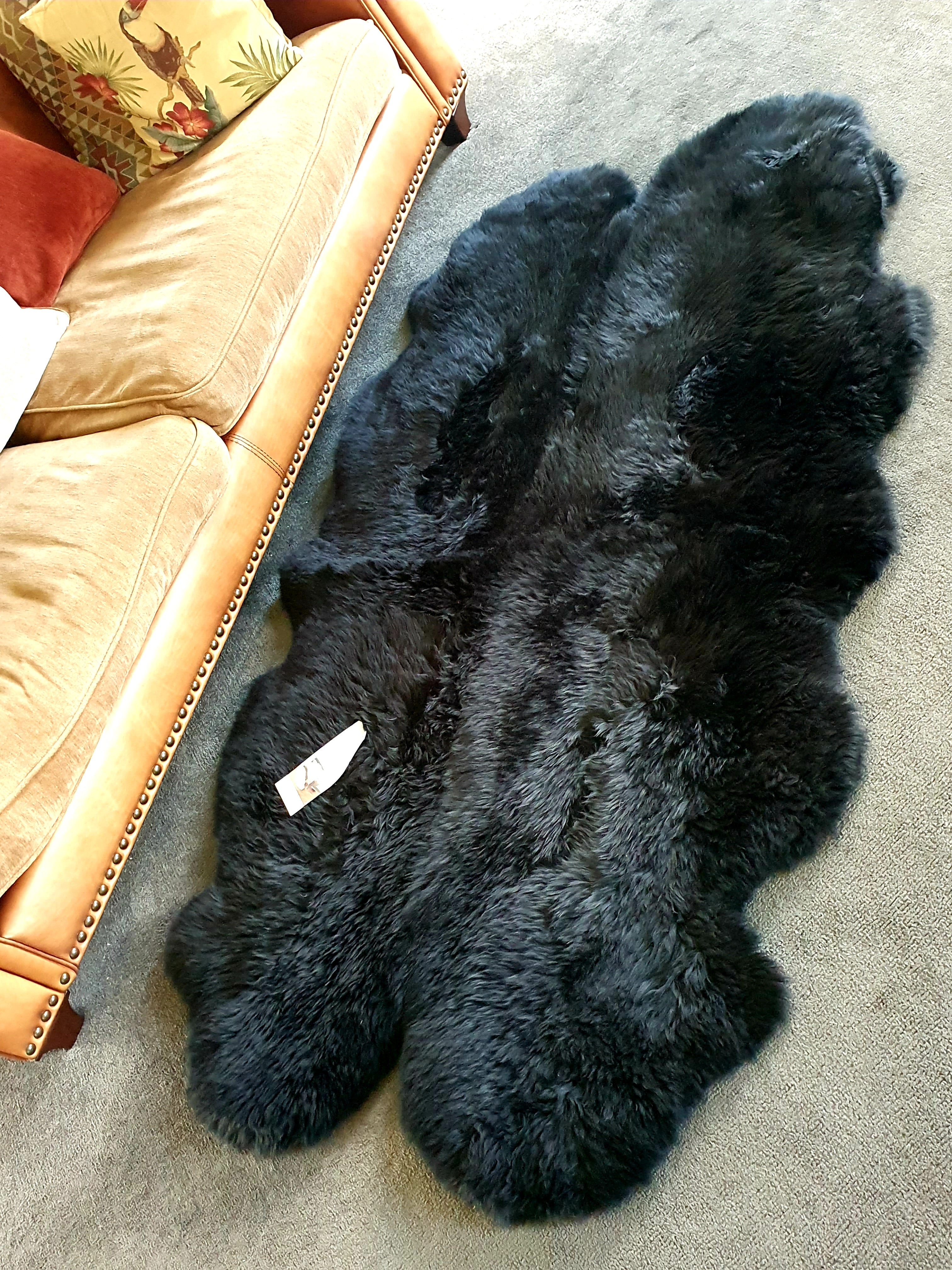 NZ Longwool Quarto Sheepskin Rug - Black